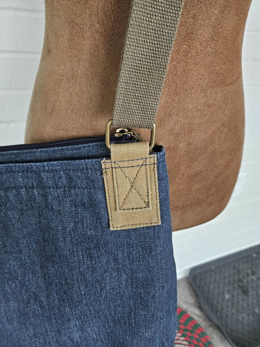 Chala Denim  shoulder to cross body bag - Picture 3 of 10